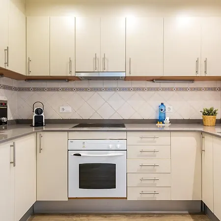 Group Ocean Apartman Sitges