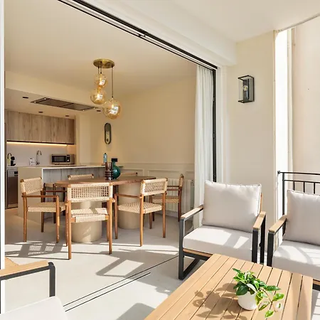 Group Ocean Apartmán Sitges